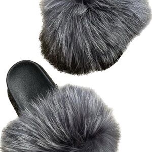 Gray  Fur Women's Slides